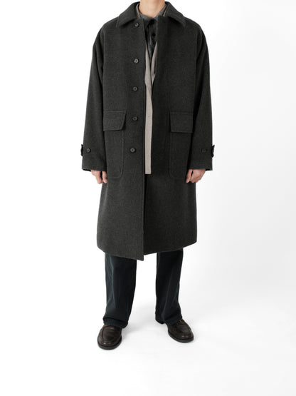 Model 174cm/60kg size M color TOP BLACK着用