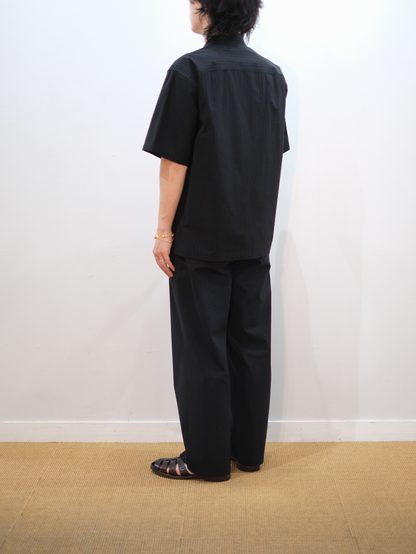Model 170cm size S color BLACK 着用