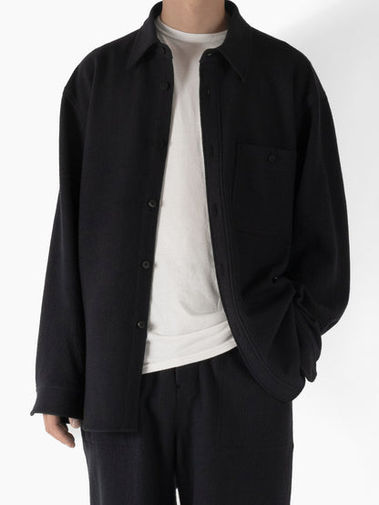 Model 176cm/62kg size M color BLACK着用