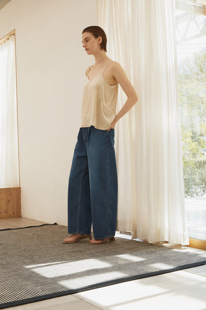 Model 173cm M size 着用