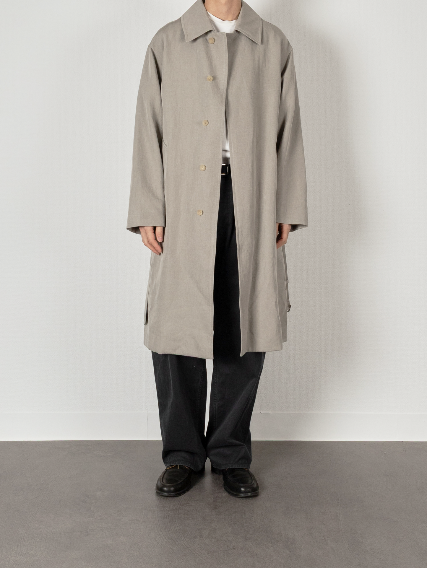 Model 176cm/62kg size M color ICE GRAY着用