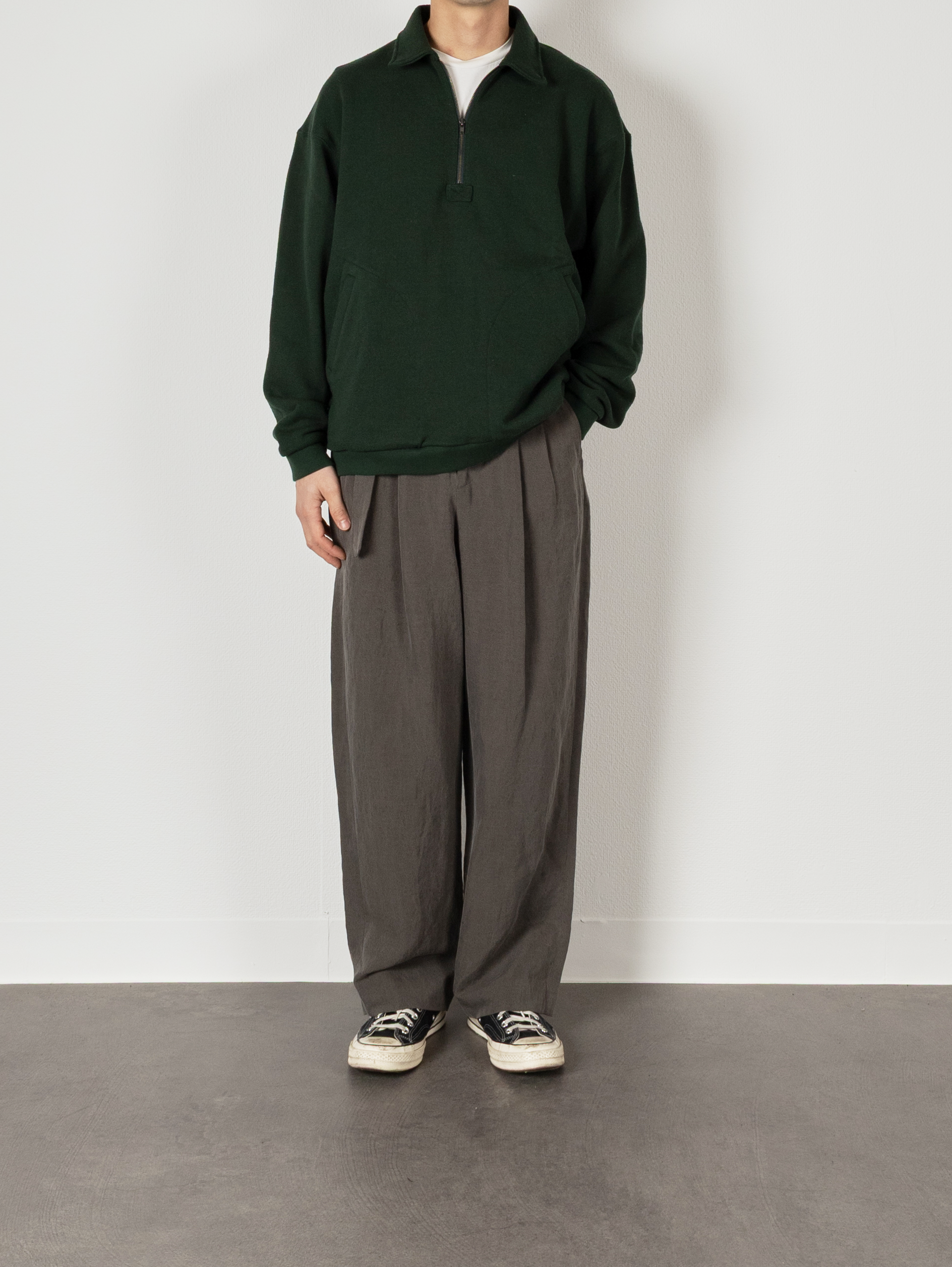 Model 176cm/62kg size M color GREEN着用