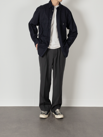 Model 176cm/62kg size L color NAVY着用