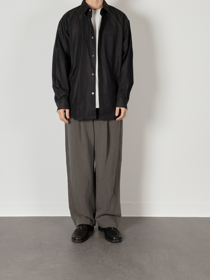 Model 176cm/62kg size M color HAZE GRAY着用