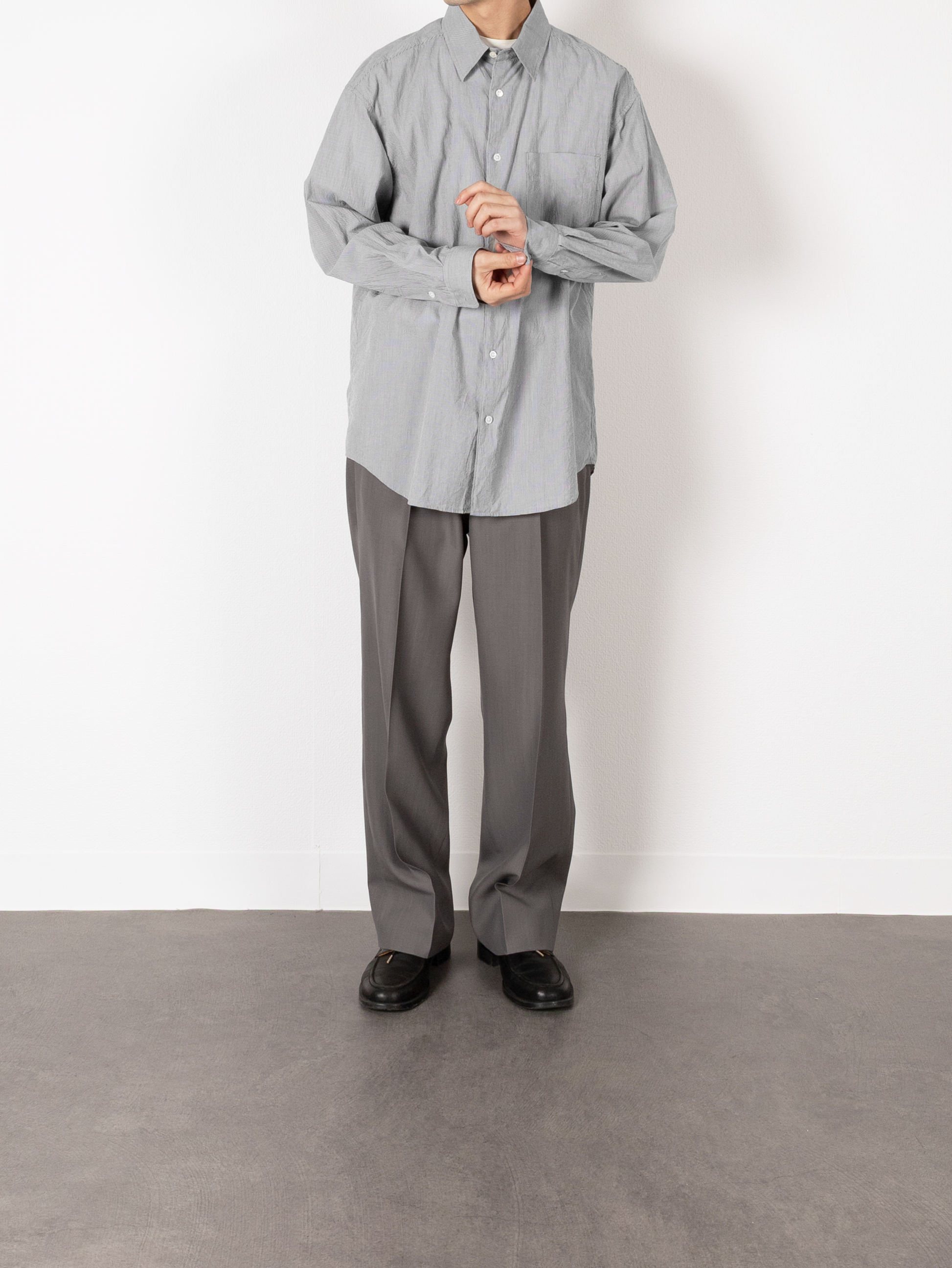 Model 176cm/62kg size L color GRAY STRIPE 着用