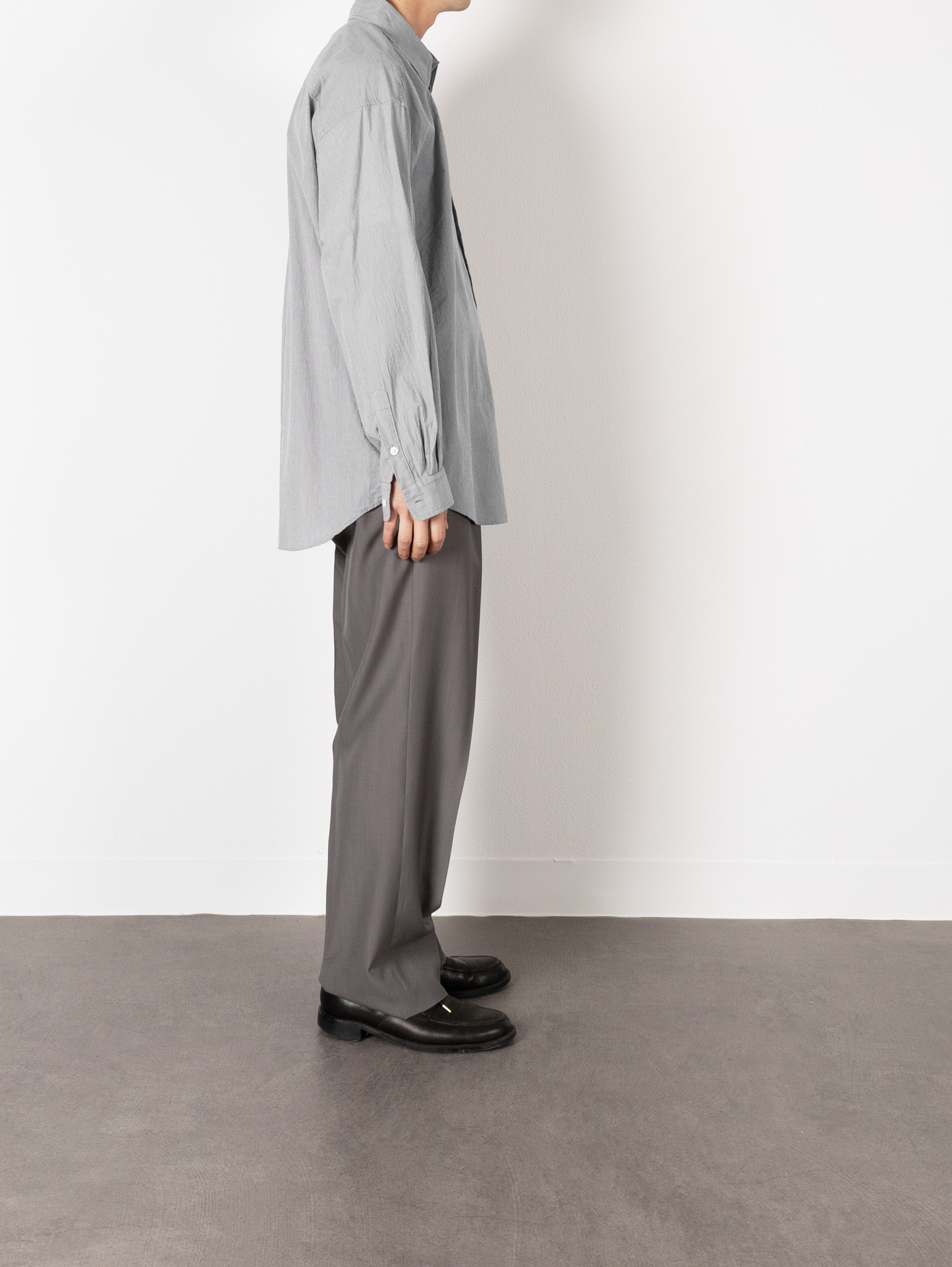 Model 176cm/62kg size L color GRAY STRIPE 着用