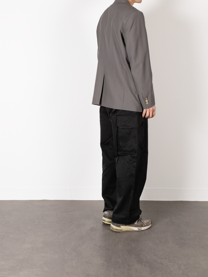 Model 176cm/62kg size M color LIGHT GRAY着用