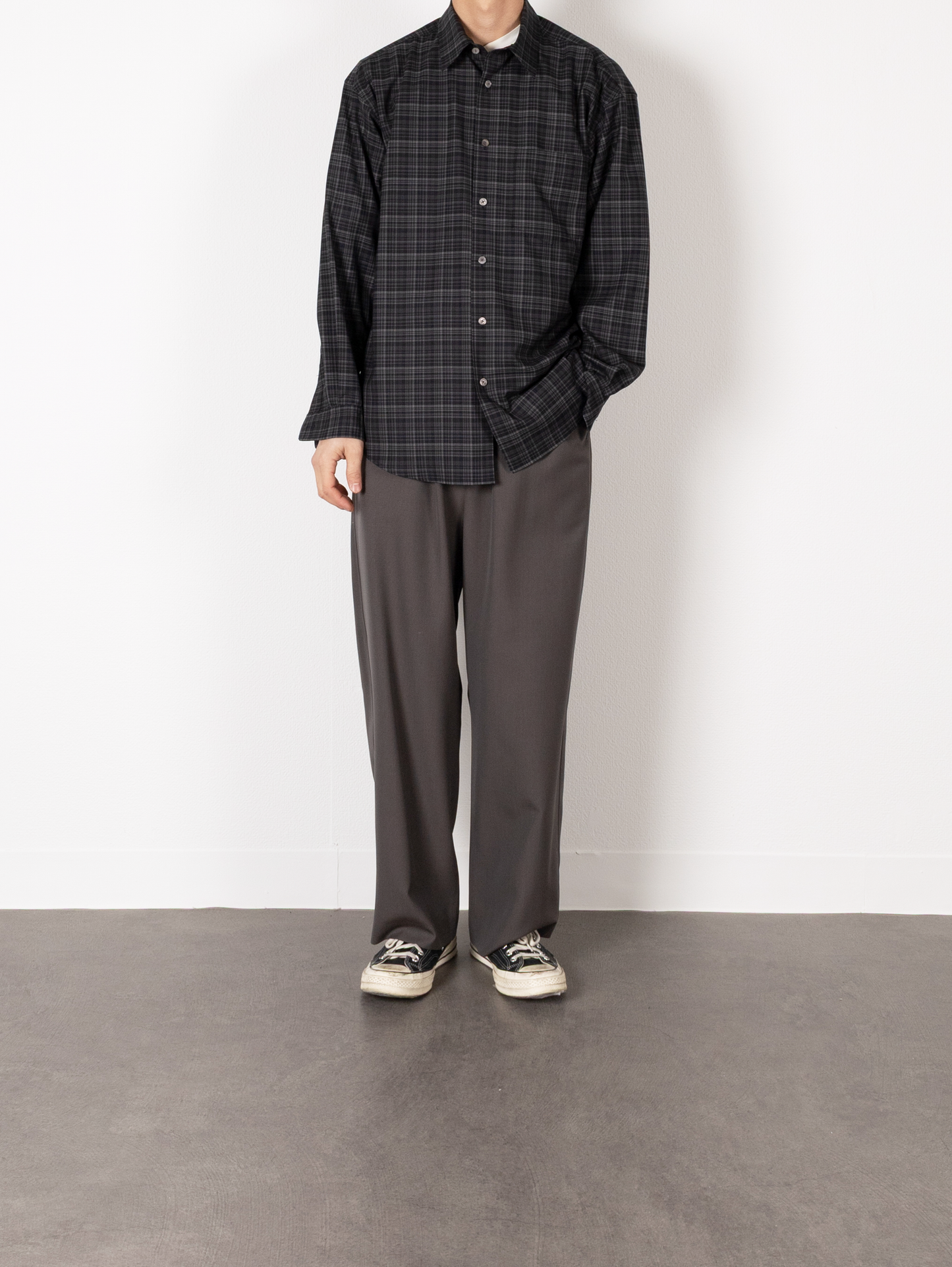 Model 176cm/62kg size M color BLACK CHECK 着用