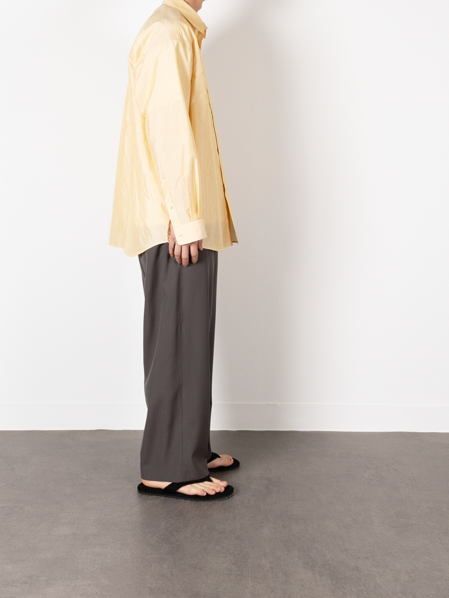 Model 176cm/62kg size L color YELLOW 着用