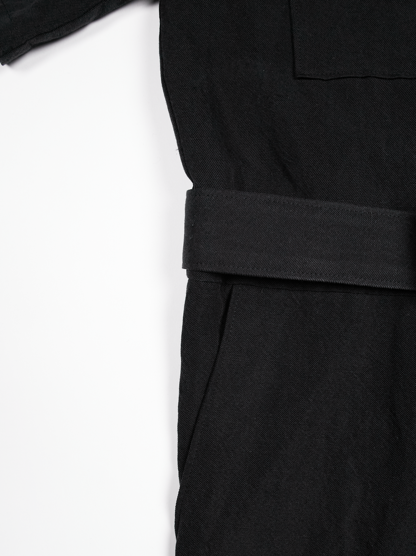 SILK/LINEN GABARDINE JUMPSUIT｜BLACK