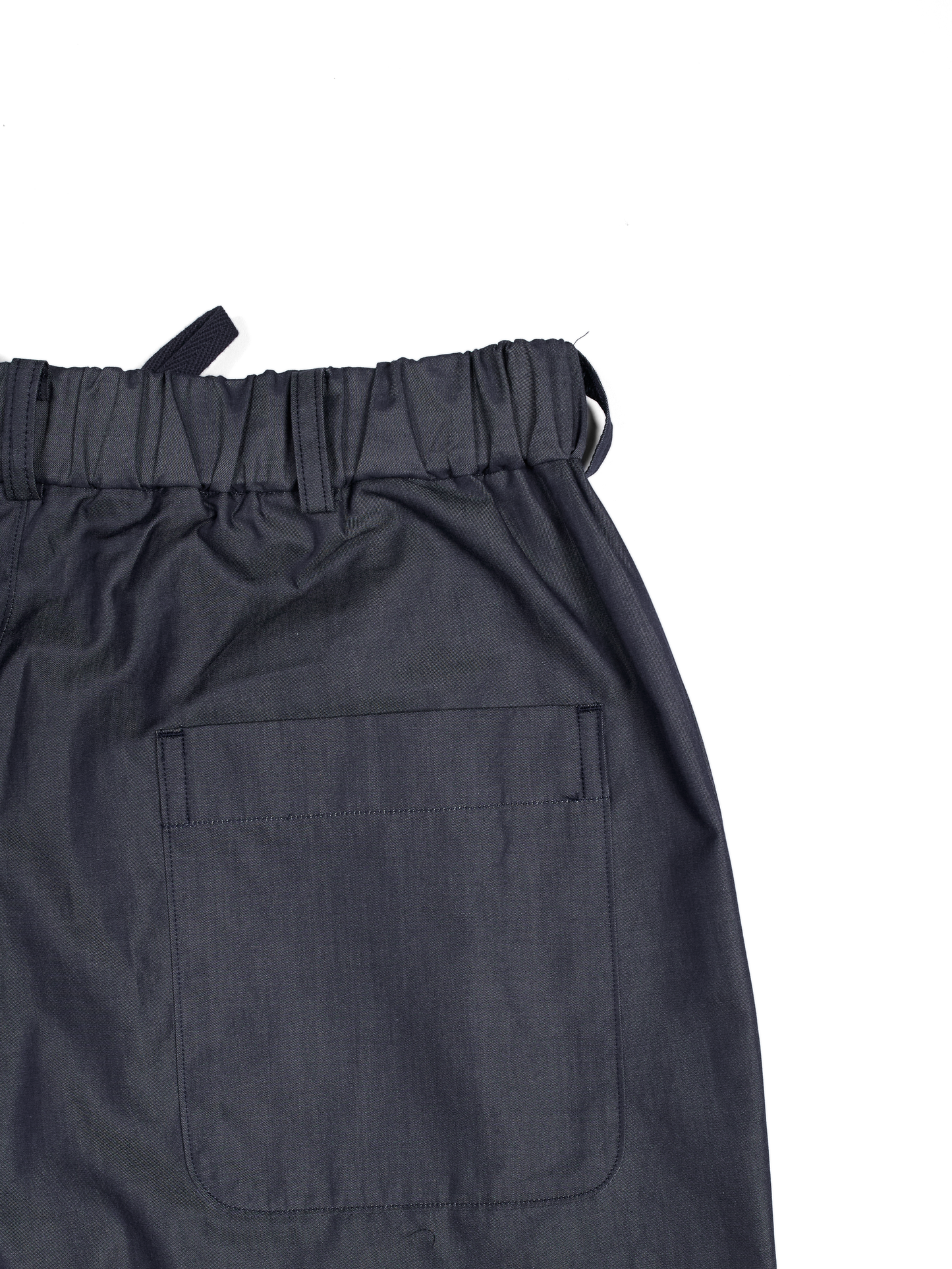 FINX COTTON CHAMBRAY LIGHT DENIM EASY PANTS｜NAVY