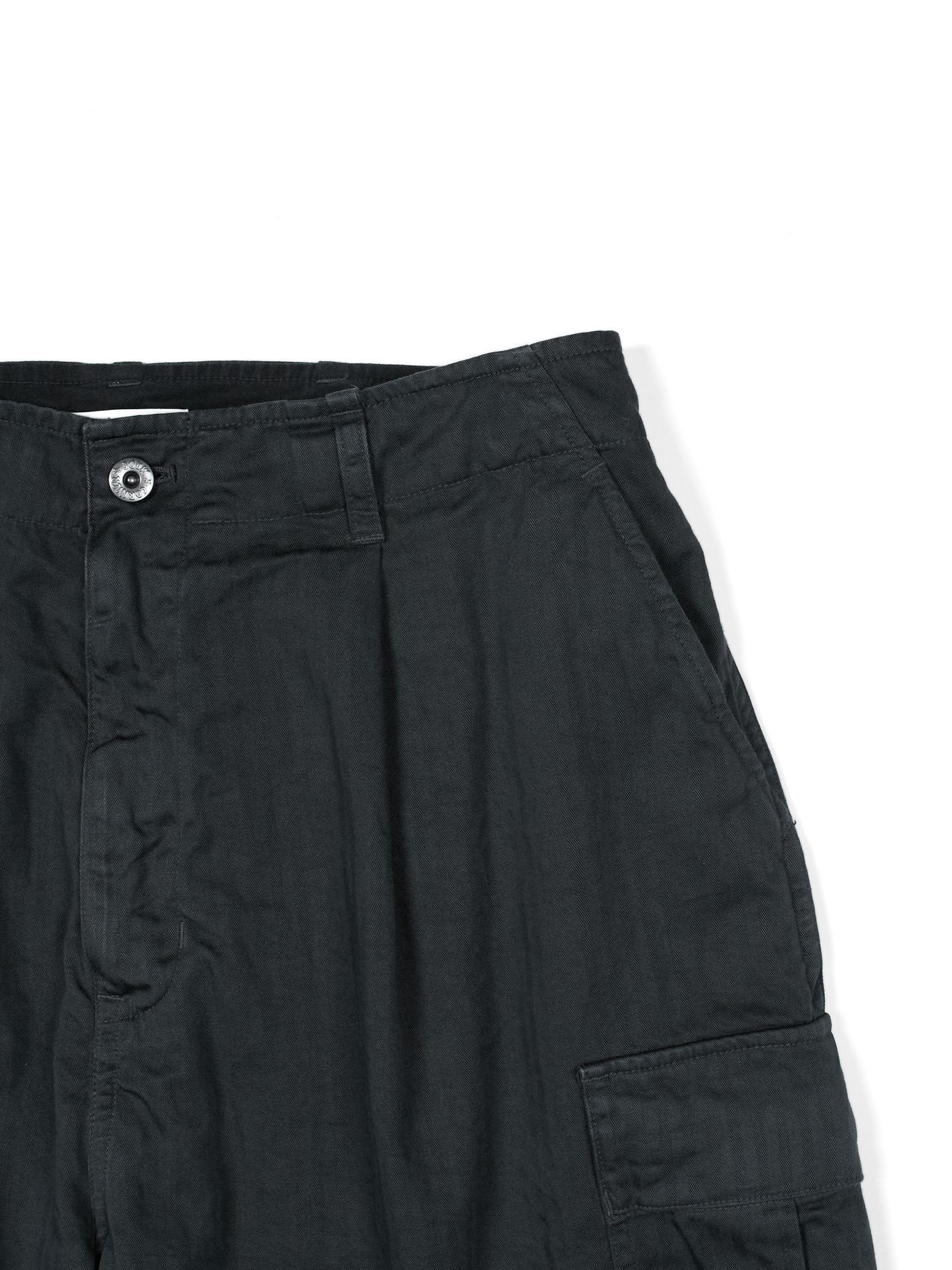GARMENT DYED FINX COTTON HBT CARGO SHORTS｜INK BLACK