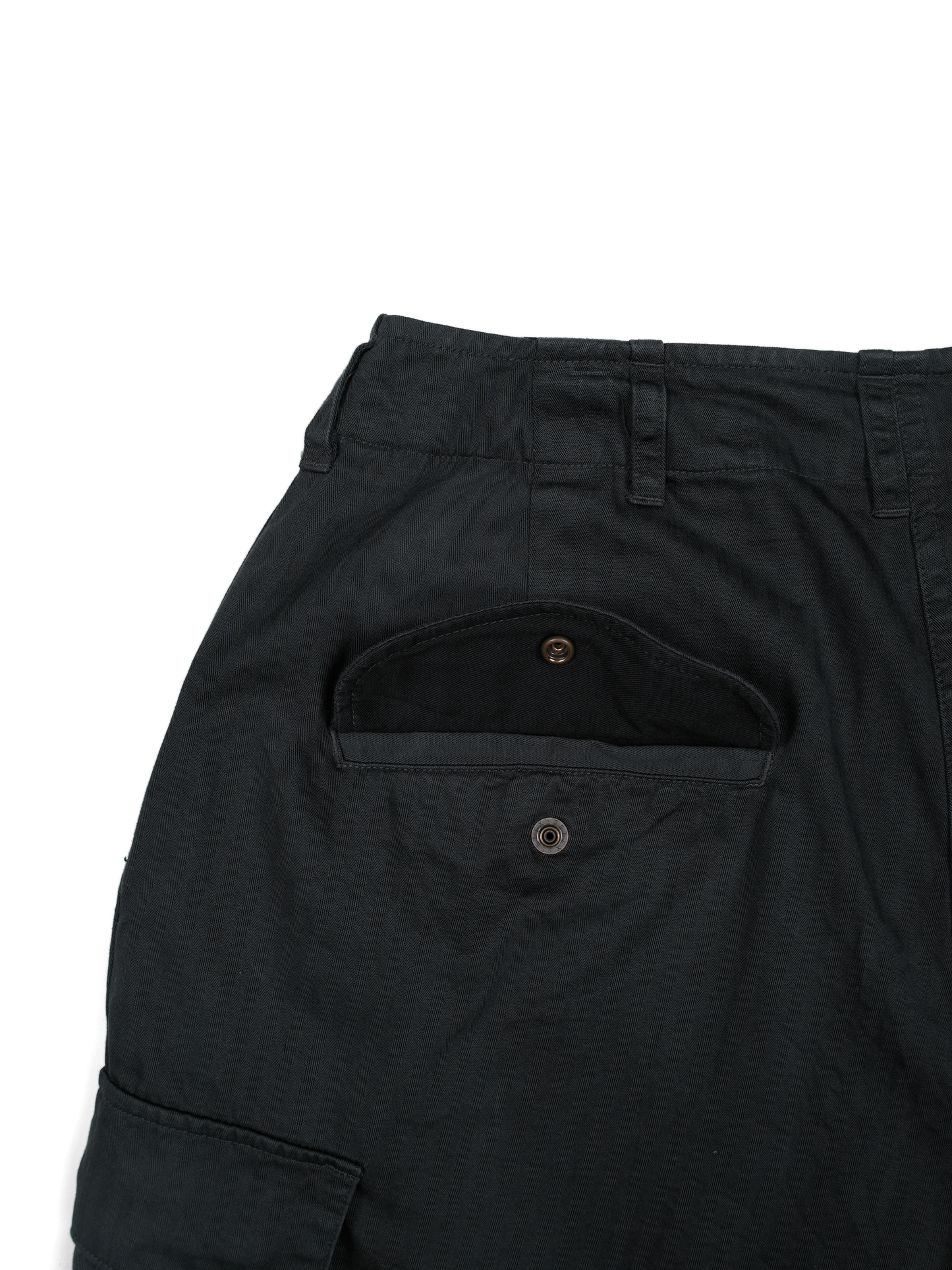 GARMENT DYED FINX COTTON HBT CARGO SHORTS｜INK BLACK