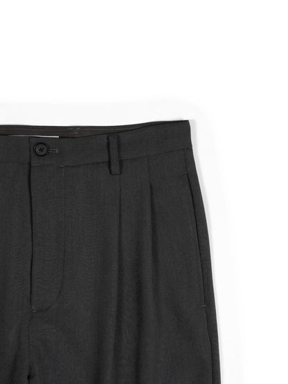 Super130's WORSTED WOOL GABARDINE 2-TUCK PANTS｜AGED GRAY
