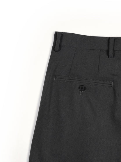 Super130's WORSTED WOOL GABARDINE 2-TUCK PANTS｜AGED GRAY