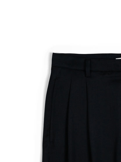 Super130's WORSTED WOOL GABARDINE 2-TUCK PANTS｜TOP D.NAVY