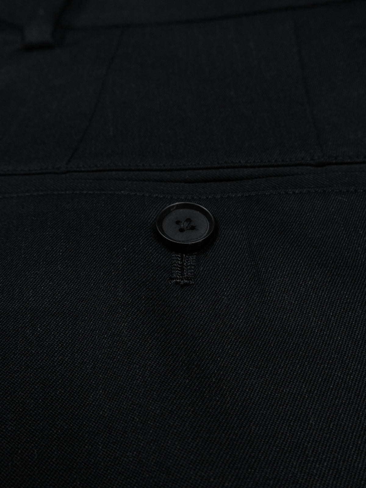 Super130's WORSTED WOOL GABARDINE SLACKS｜TOP BLACK