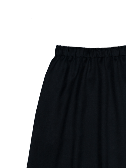Super130's WORSTED WOOL GABARDINE SKIRT｜TOP D.NAVY