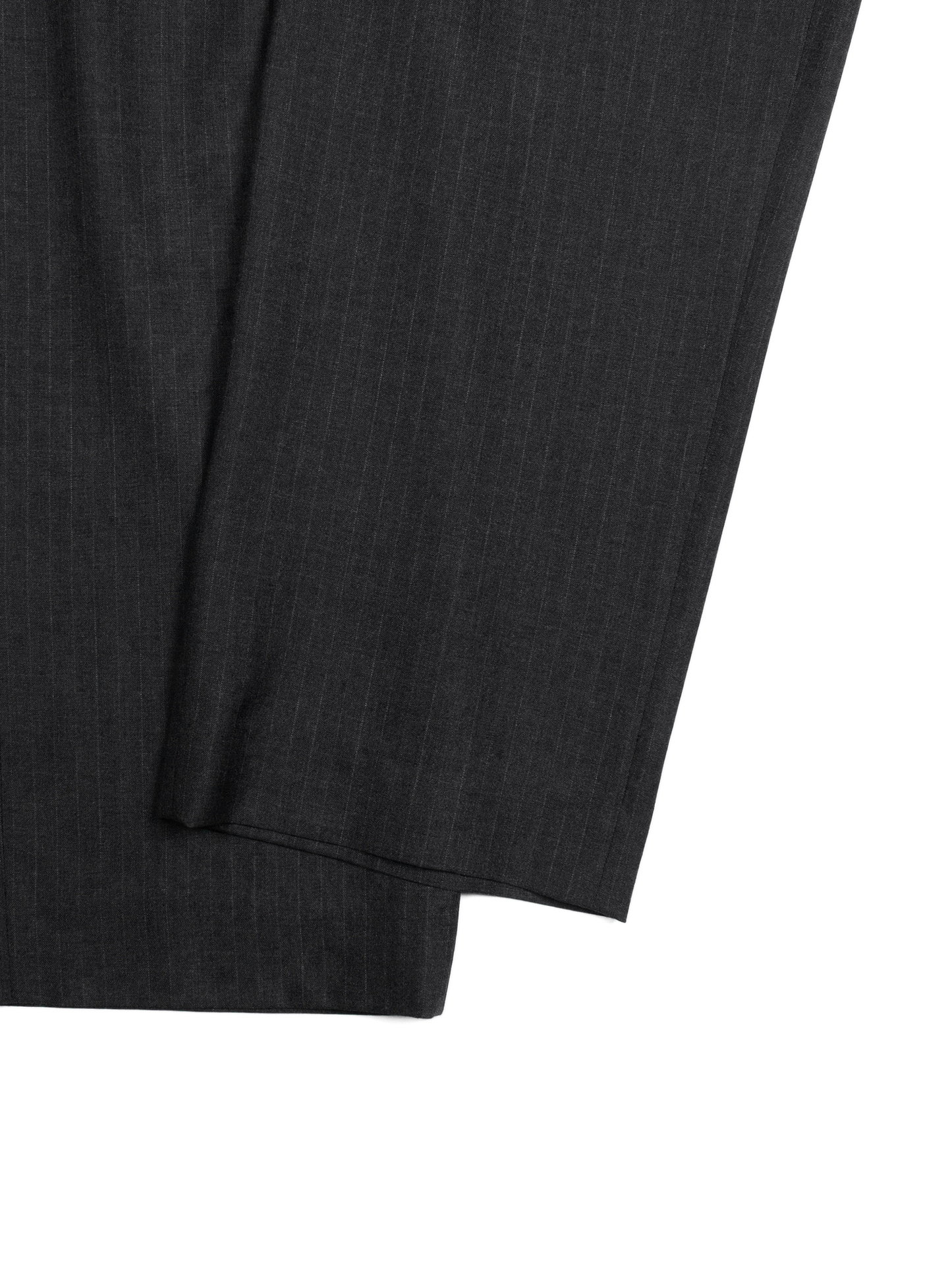 Super130's WORSTED WOOL STRIPE 2-TUCK PANTS｜CHARCOAL STRIPE