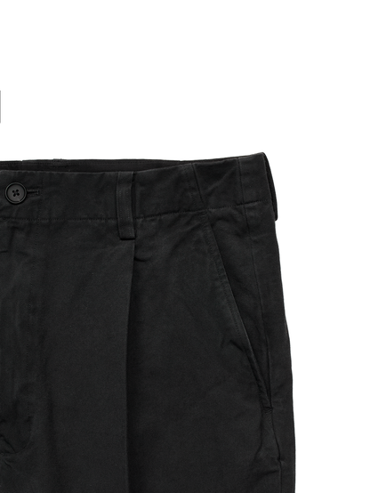 GARMENT DYED FINX COTTON DUCK SLACKS｜FADED BLACK