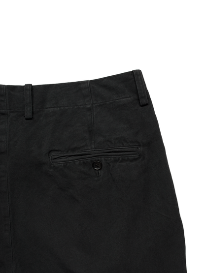 GARMENT DYED FINX COTTON DUCK SLACKS｜FADED BLACK