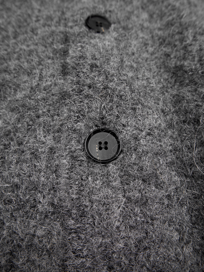 ALPACA/WOOL V-NECK CARDIGAN｜CHARCOAL