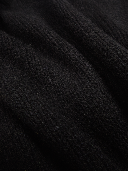CASHMERE/SABLE V-NECK SWEATER｜BLACK