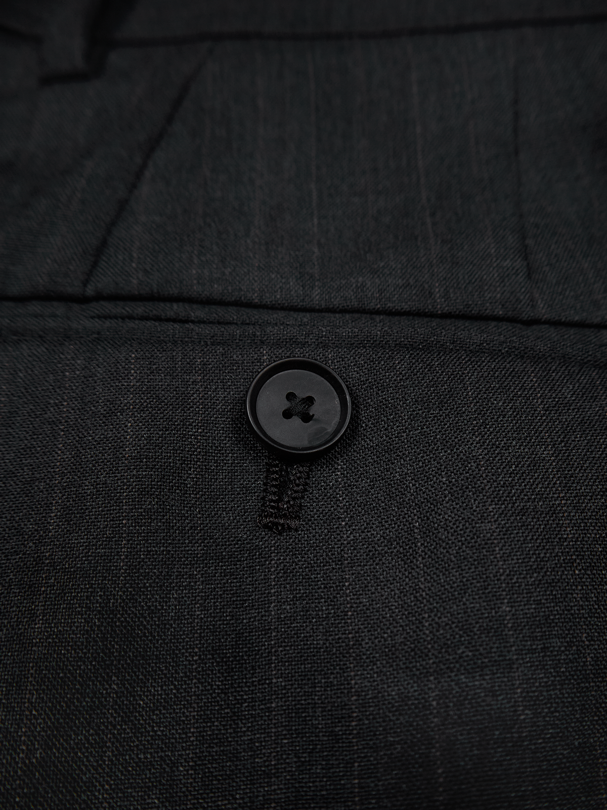 Super130's WORSTED WOOL STRIPE SLACKS｜CHARCOAL STRIPE