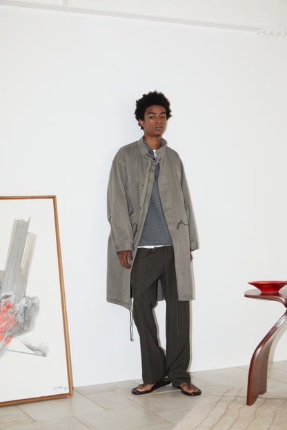 Model 184cm size L color GRAY着用