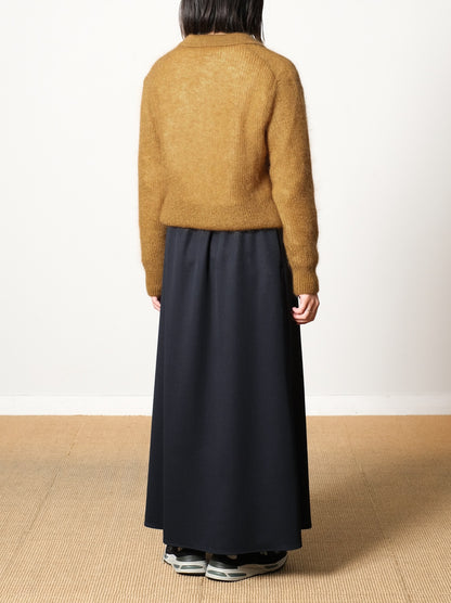 Model 159cm size S color CAMEL着用
