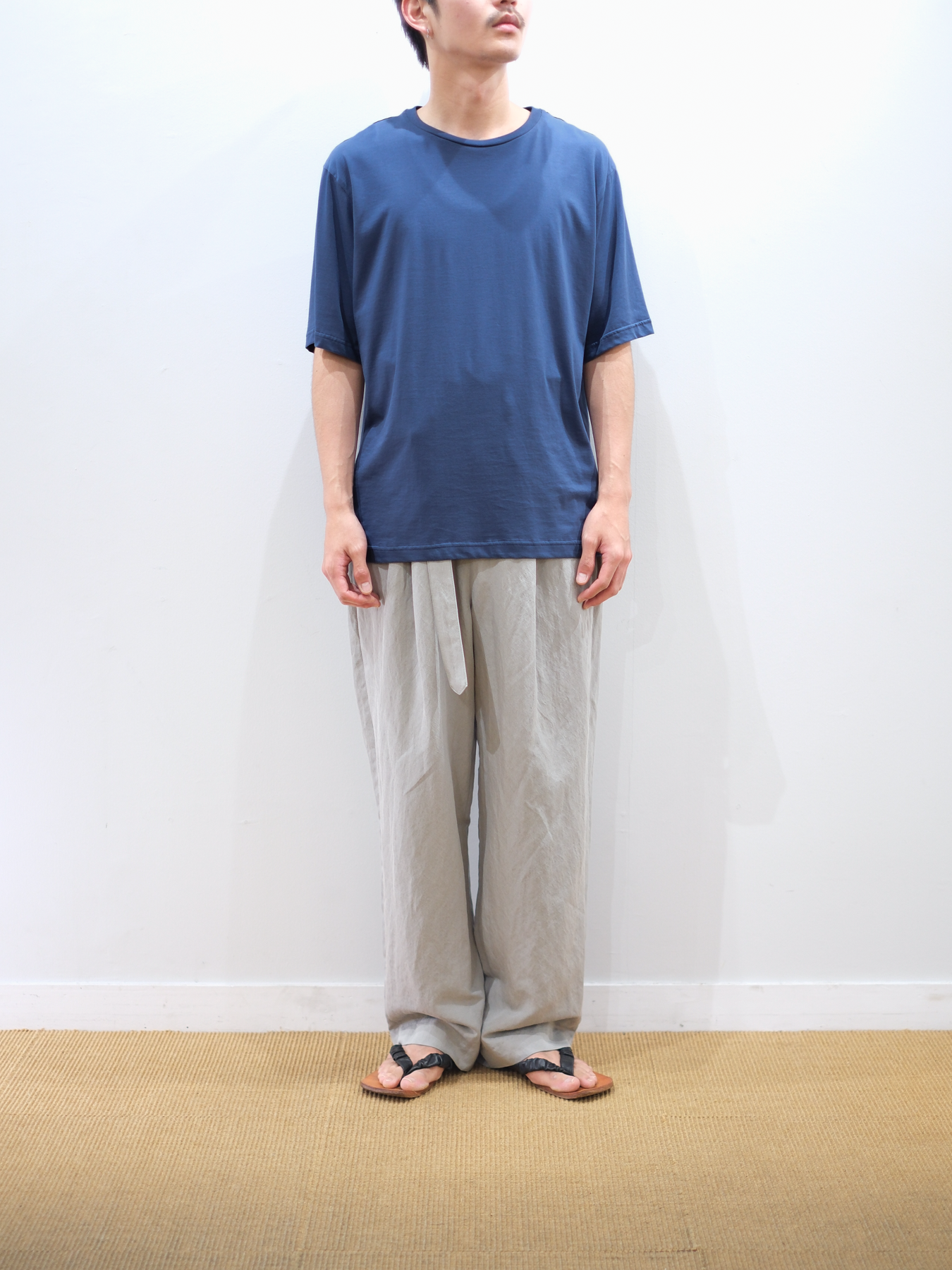 Model 175cm size S color PRUSSIAN NAVY着用