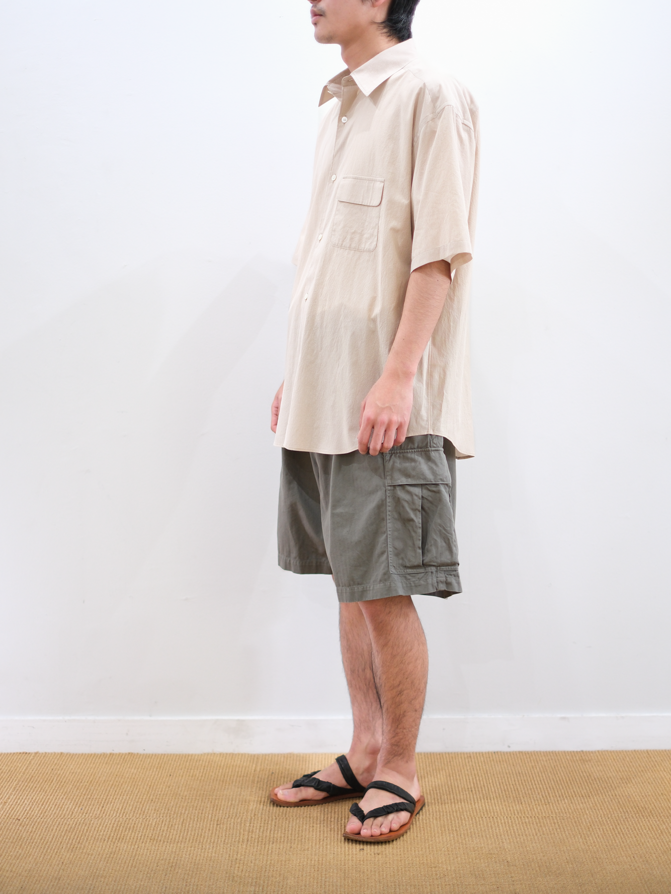 Model 175cm size M color YELLOW STRIPE着用