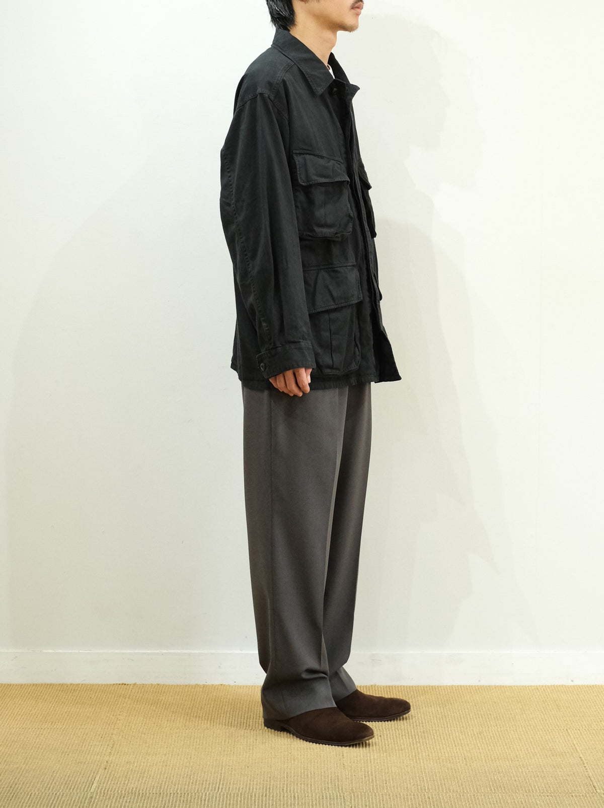 Model 175cm size L color BLACK着用