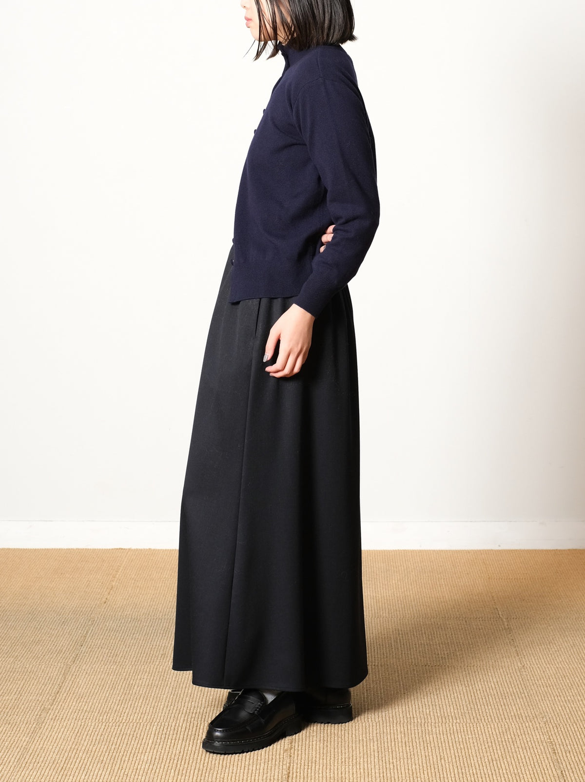 Model 159cm size S color NAVY着用