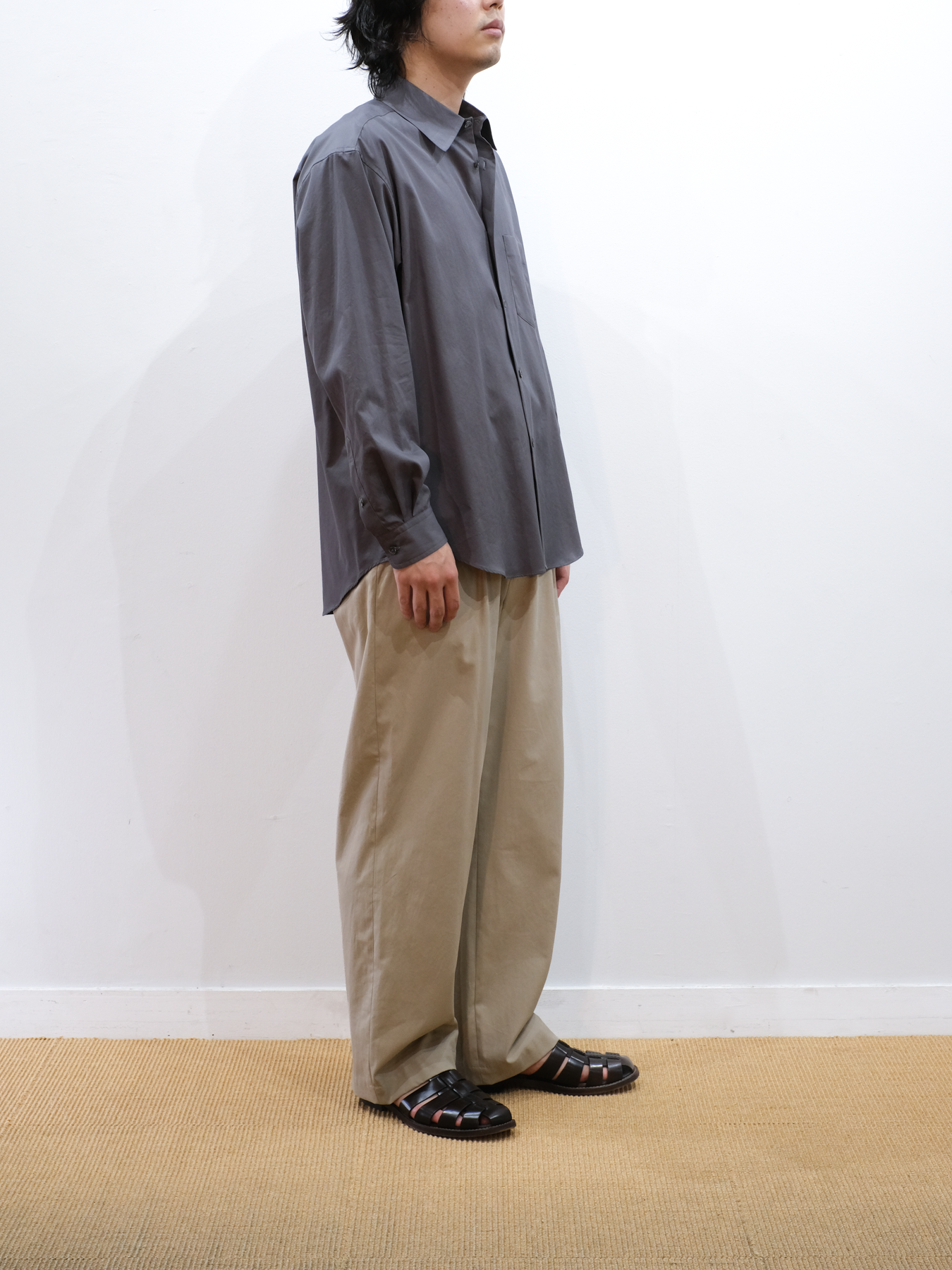 Model 170cm size S color GRAY 着用
