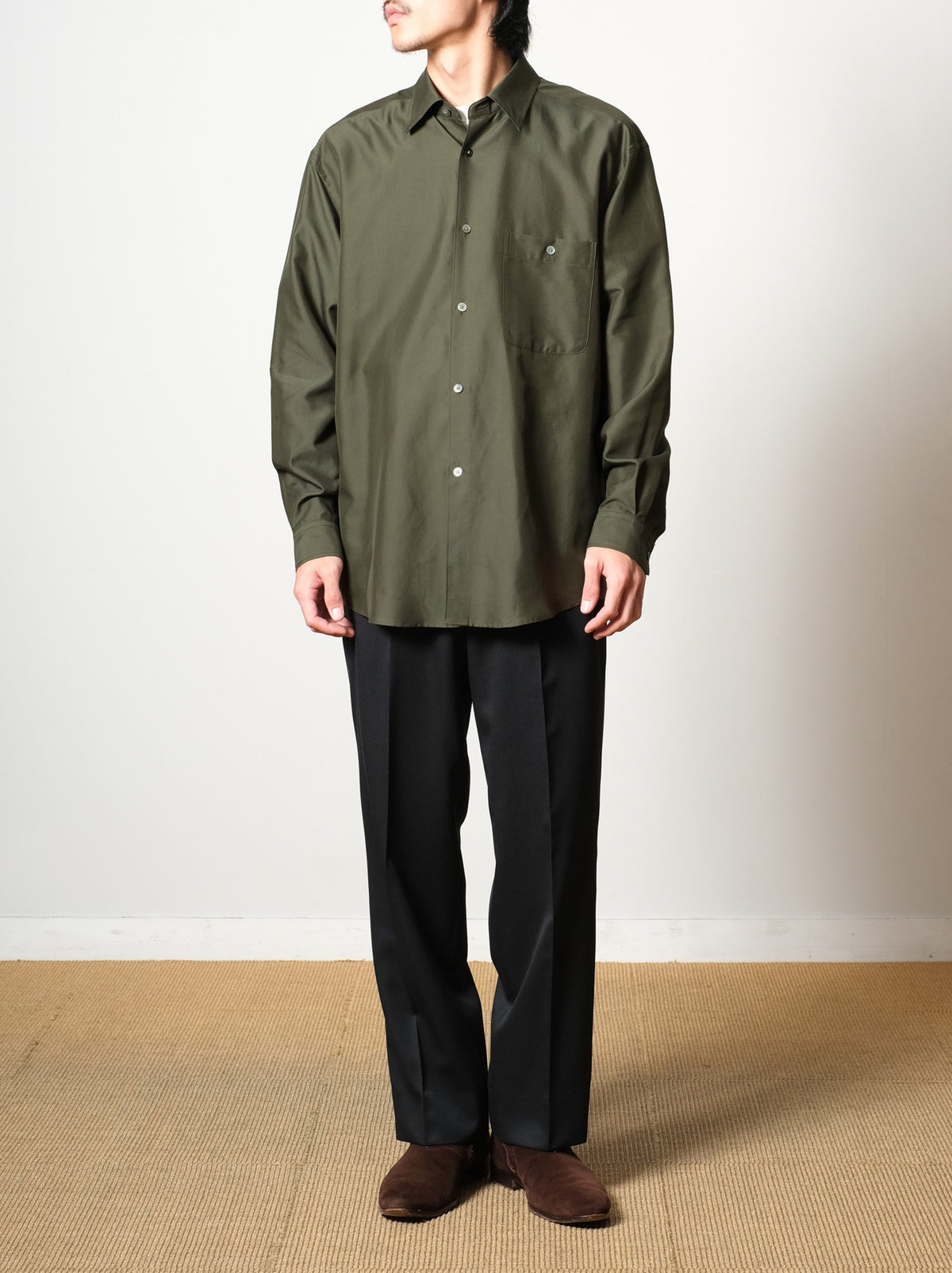Model 175cm size M color TOP BLACK着用