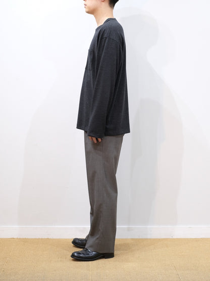 Model 170cm size M color TOP CHARCOAL着用