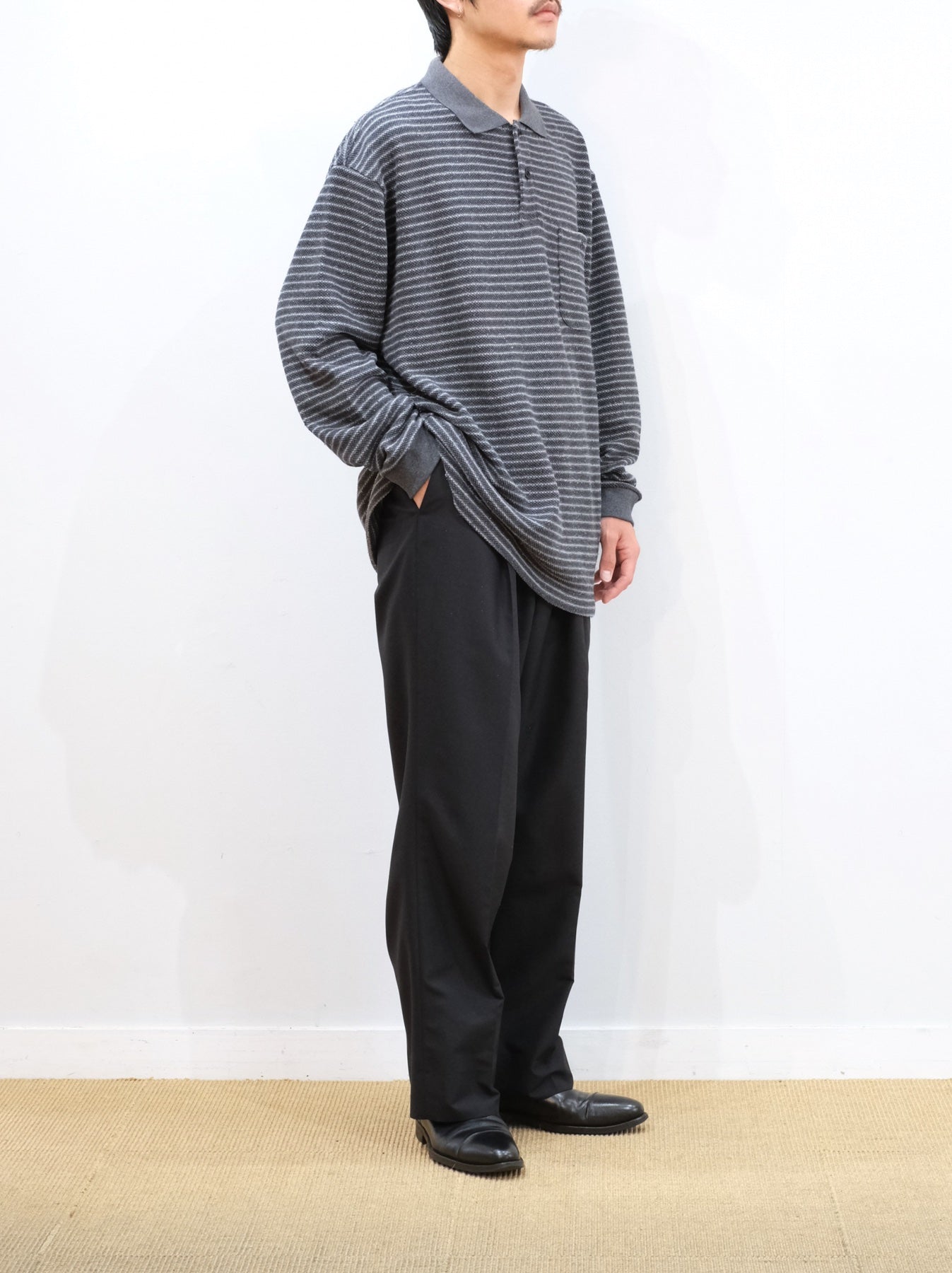 Model 175cm size L color GRAY着用
