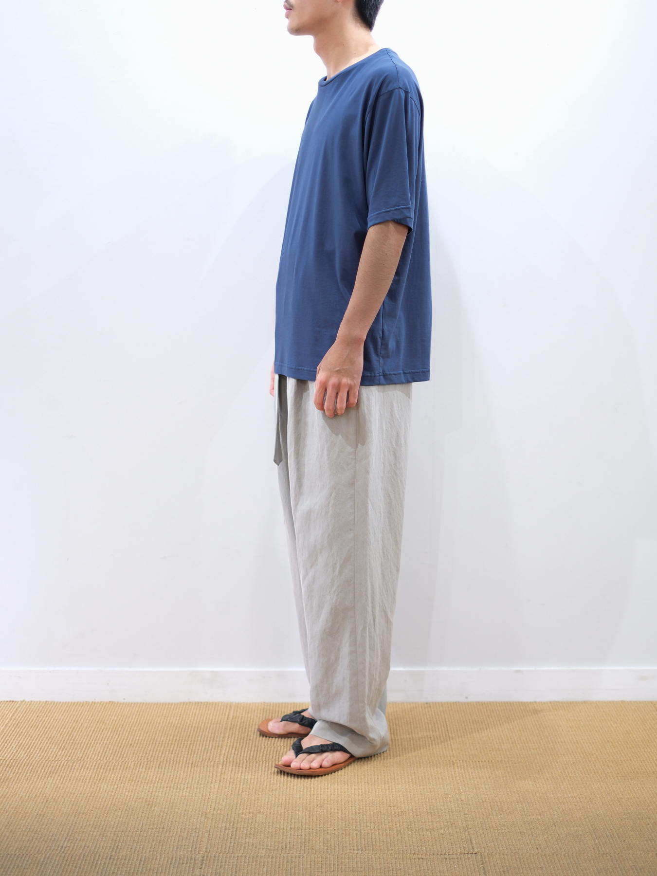 Model 175cm size S color PRUSSIAN NAVY着用