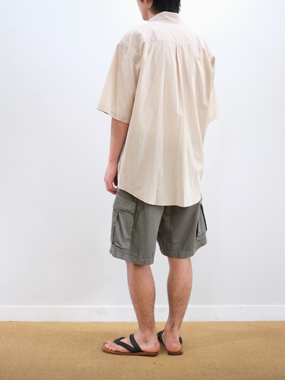 Model 175cm size L color FOG KHAKI着用