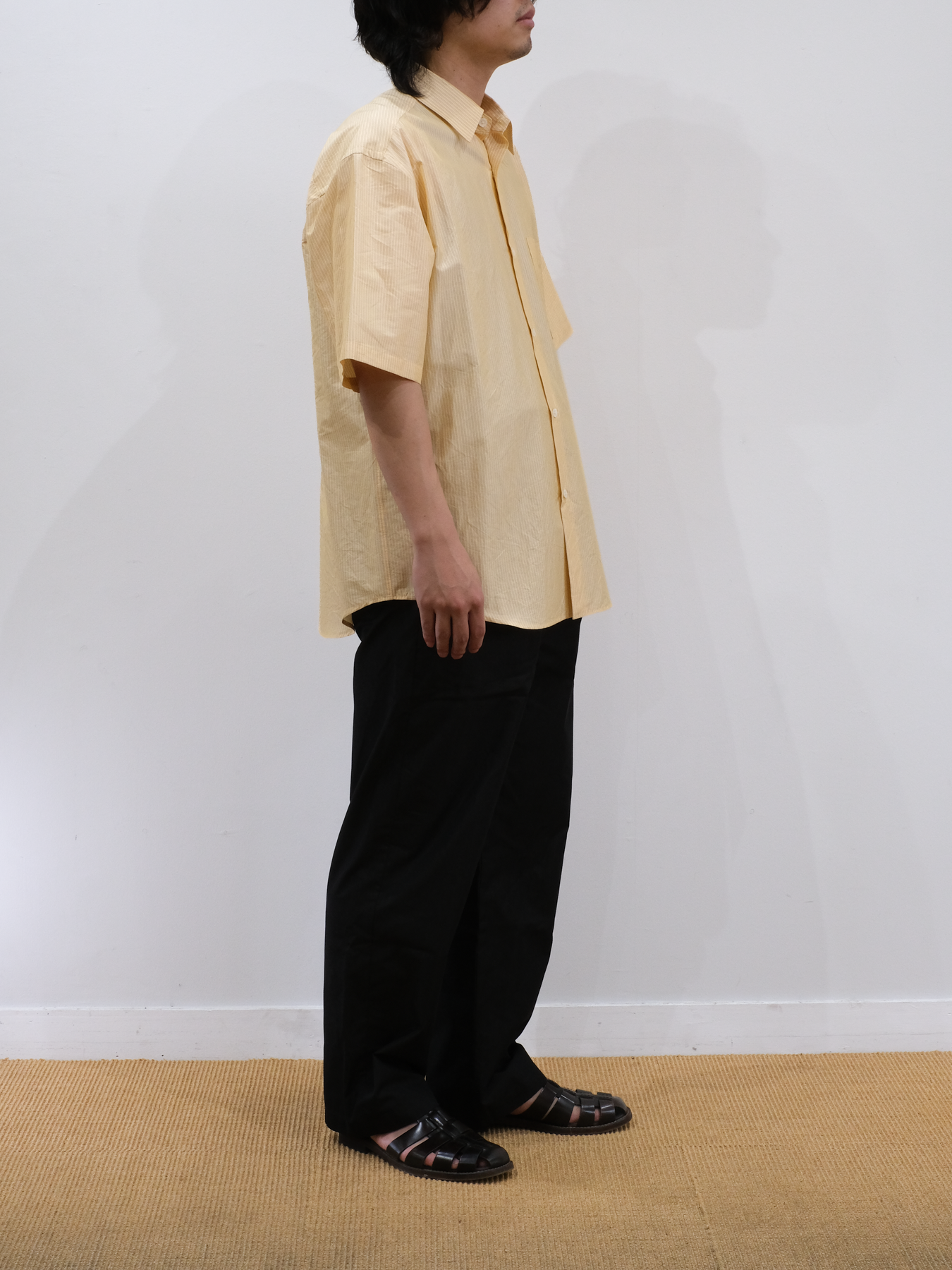 Model 170cm size S color BLACK着用