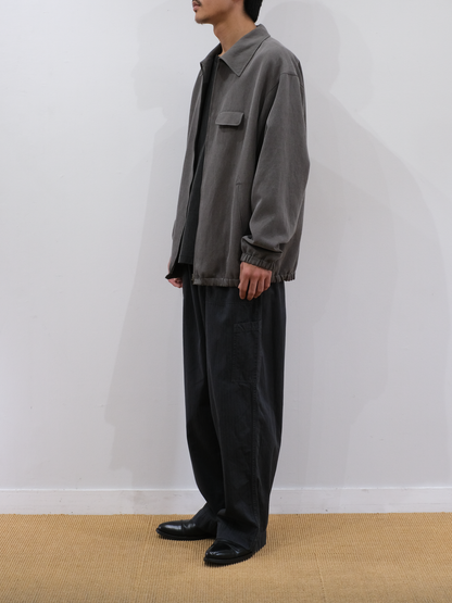 Model 175cm size L color HAZE GRAY 着用