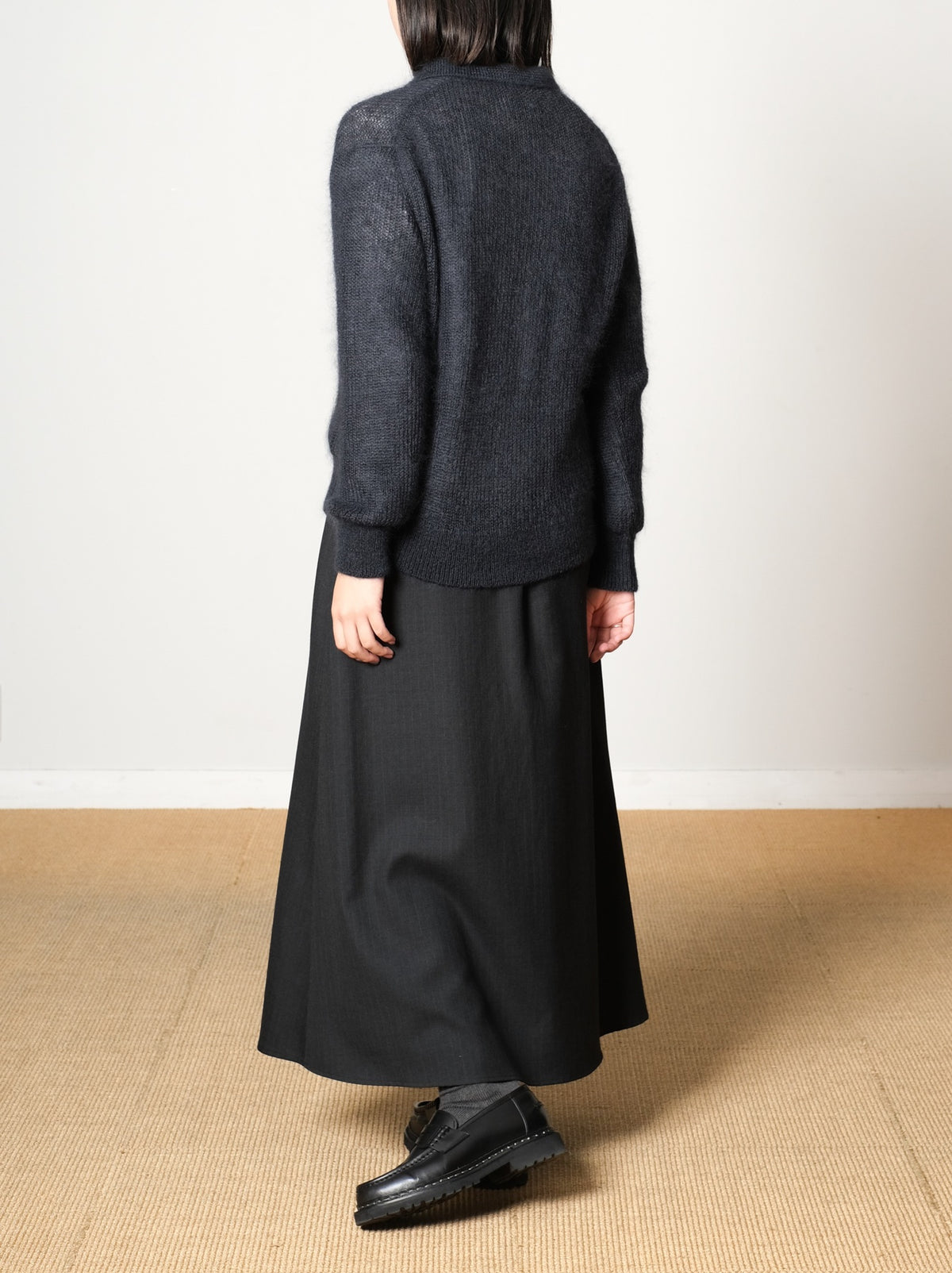 Model 159cm size S color CHARCOAL着用