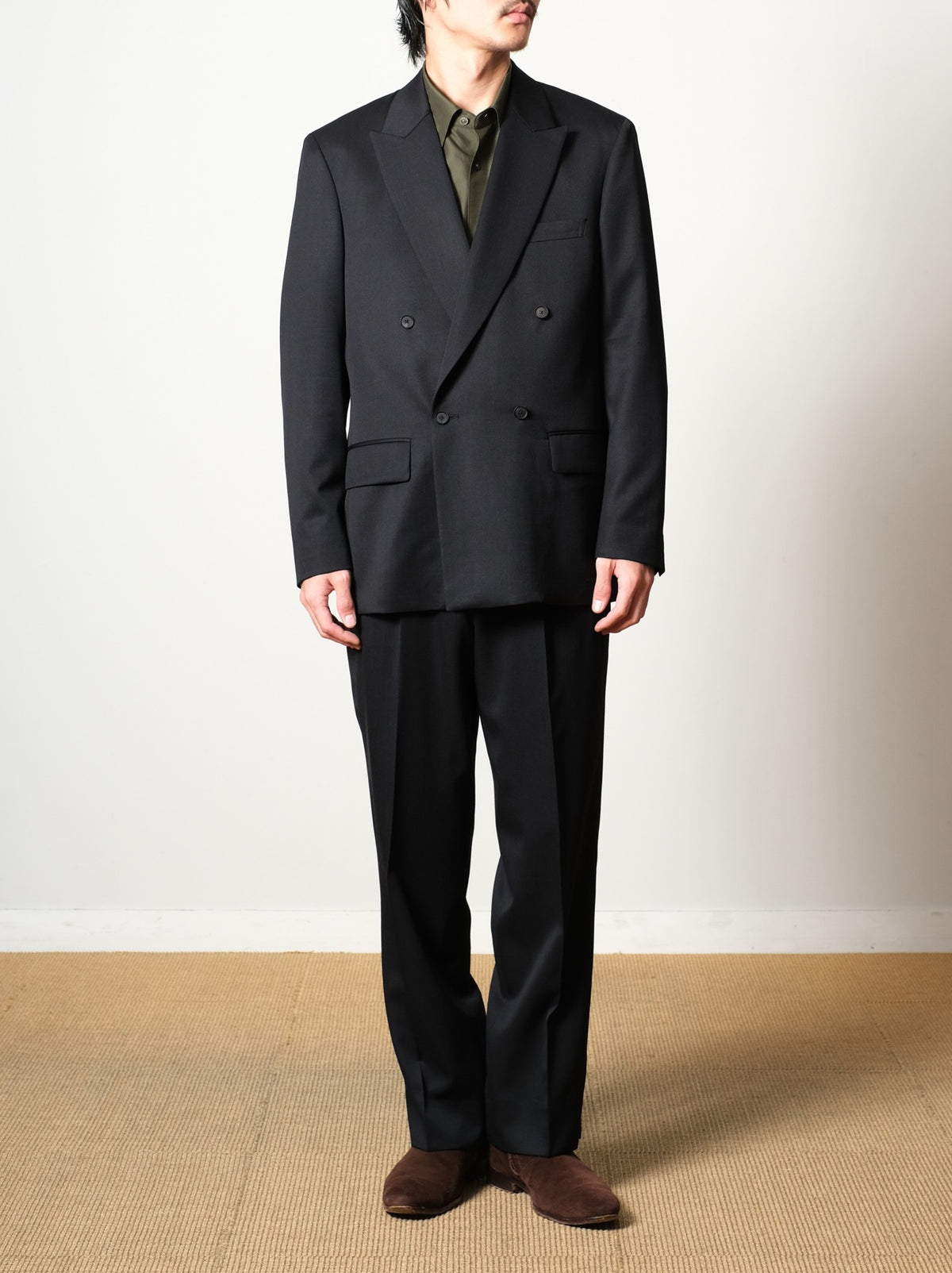 Model 175cm size M color TOP BLACK着用