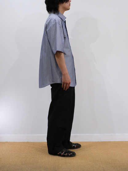 Model 170cm size S color BLUE着用