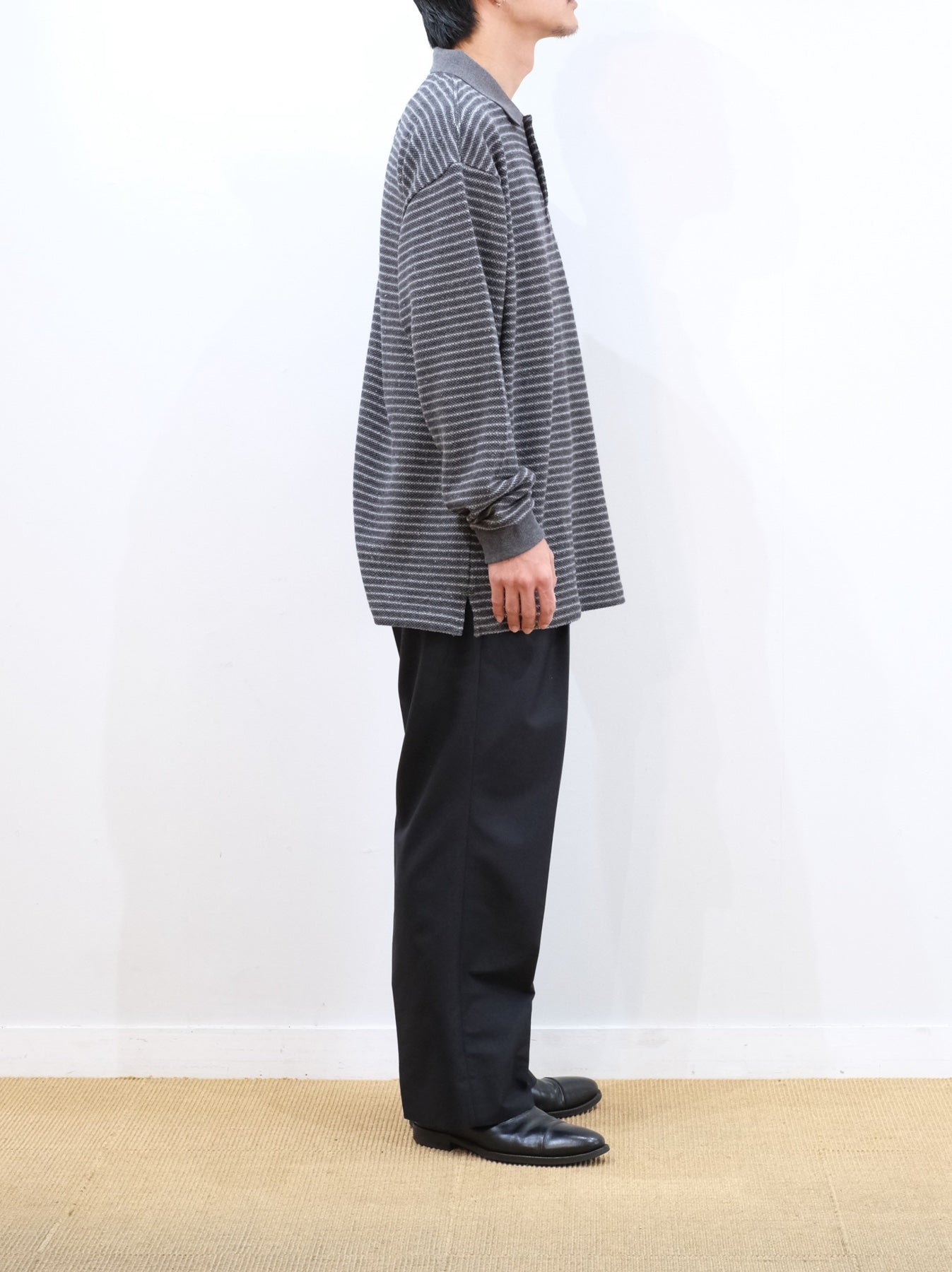 Model 175cm size L color GRAY着用