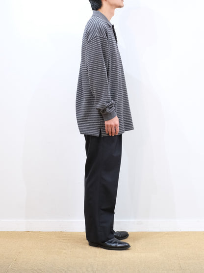 Model 175cm size L color GRAY着用