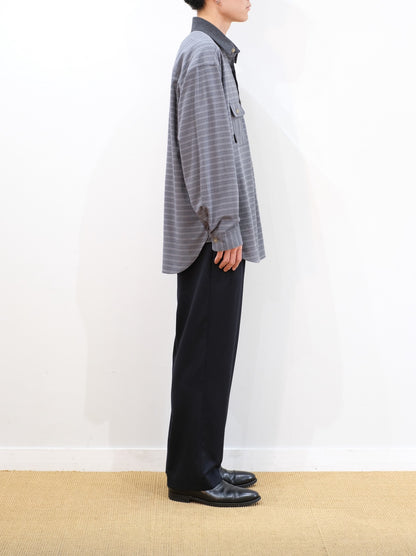 Model 176cm size M color TOP D.NAVY着用