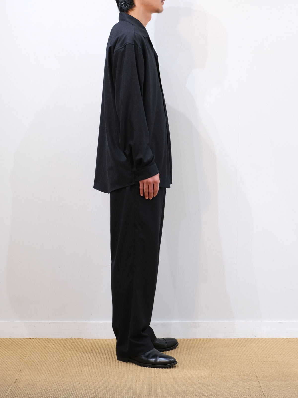 Model 175cm size M color TOP BLACK着用