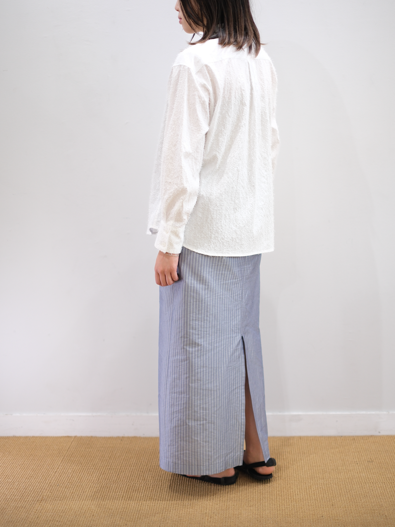 Model 159cm size S color WHITE着用